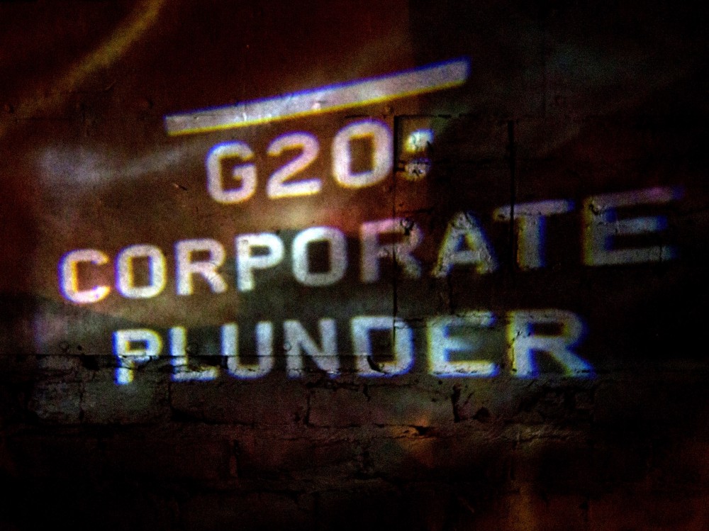 projection_Corp_Plunder